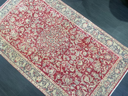 Vintage Rug, TURKISH 3x5 Rug,  HANDMADE Rug, Fine Hand Knotted Oushak Rug, Persian Rug Oriental Rug, Quality Rug