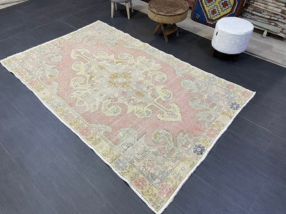 Vintage Rug, Persian Rug, Muted Handmade 4.7 x 7.4 Rug, Natural Wool Oushak Rug Hand Knotted, Vintage Turkish Rug