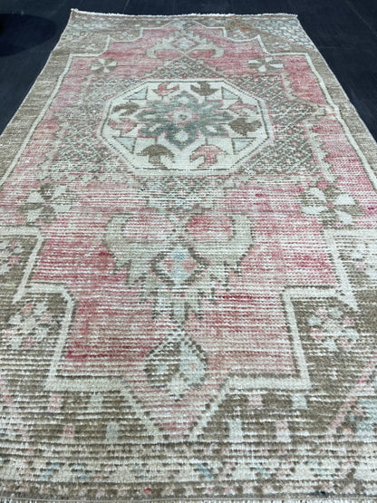 Handmade 3x5.6 Rug, Eclectic Rug, ShabbyChic Rug,Rustic Rug,Bohemian Rug, OUSHAK Rug, Turkish Rug, Farmhouse Rug,Vintage Rug, Minimalist Rug