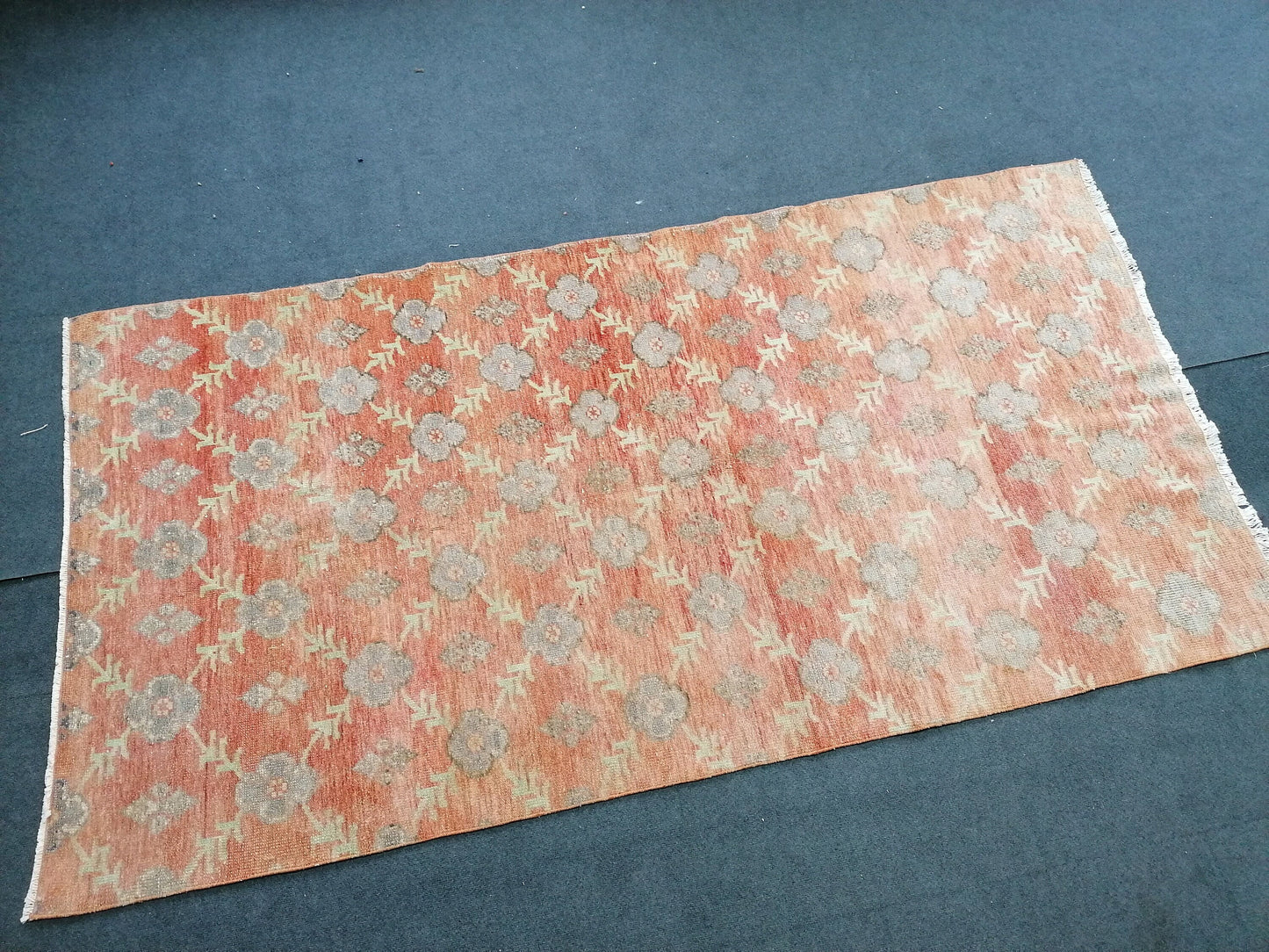 Oushak turkish rug, vintage turkish rug,oushak vintage rug,vintage rug,kitchen rug, vintage anatolian rug,unique hand made bohemian 8'4x4'4