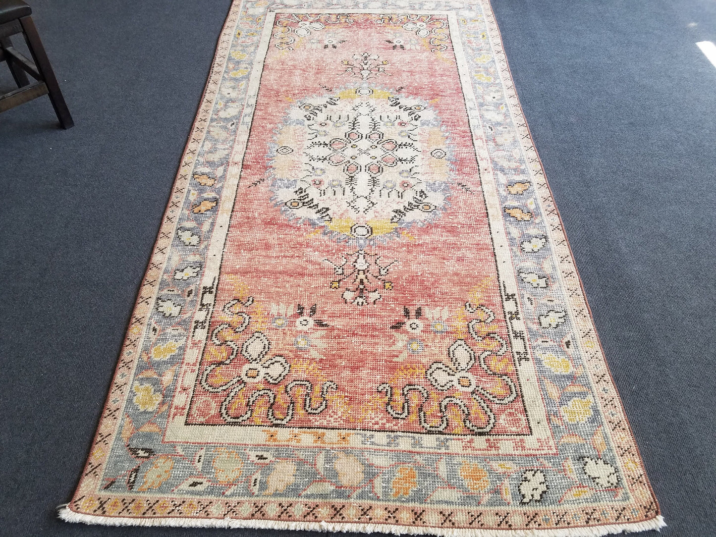 Vintage turkish rug 3'3x6'8 vintage wool rug, are oushak rug