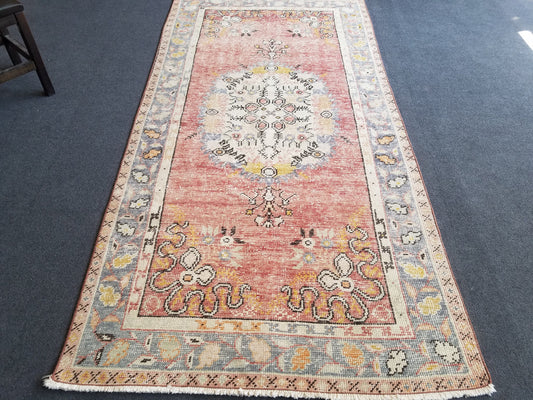 Vintage turkish rug 3'3x6'8 vintage wool rug, are oushak rug
