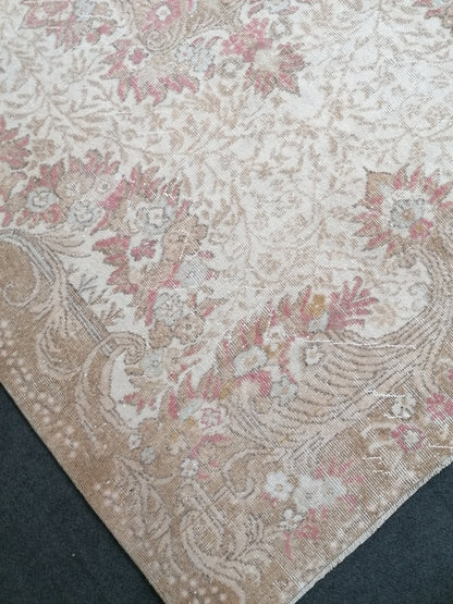 Muted oushak rug 6x9'7 large vintage rug, pastel hand made wool rug,  turkish area rug, bohemian rug