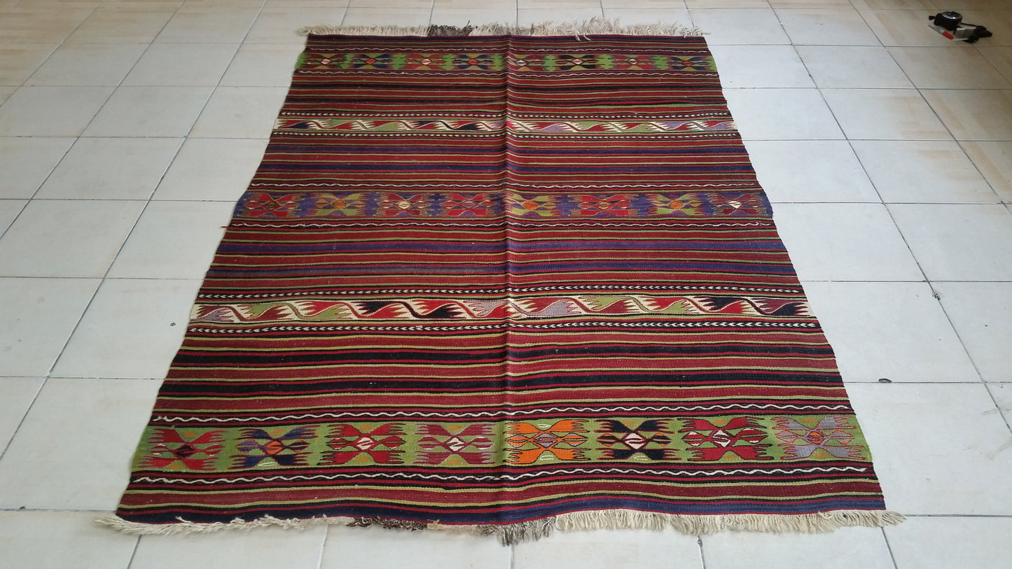 Hand Made Oushak Rug  KiLiM Rug Turkish Rug Vintage Rug Flatwoven with Embroidered