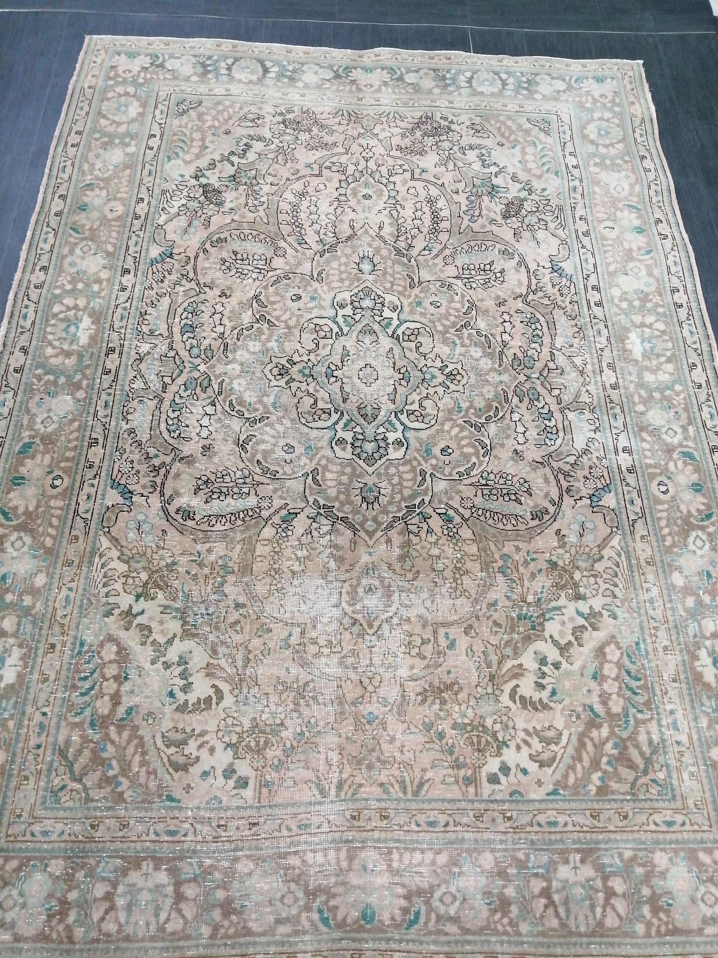 Vintage Handmade Persian Rug 6.5 x 9.6 Vintage Oriental Rugs  MUTED Vintage Persian Rug Living room Rug, Vintage Oushak Rug, Wool Rug