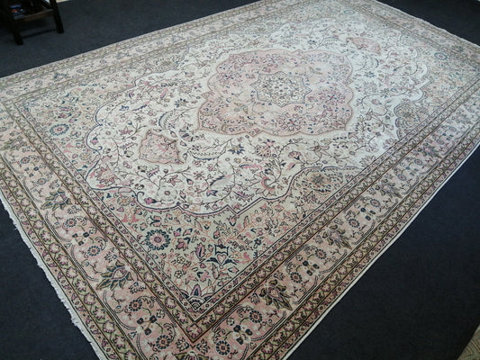 6.7 x 10.7 Large  OUSHAK RUG TURKISH Oushak Rug Vintage Oushak quality Rug Vintage Runner Rug Wool Oushak Rug Hand Made Rugs Vintage  Rug