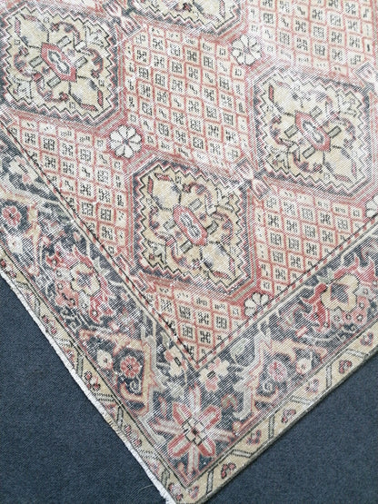 6.2 x 9.2 Large vintage rug turkish handmade rug traditional rug,  vintage oushak rug, wool rug