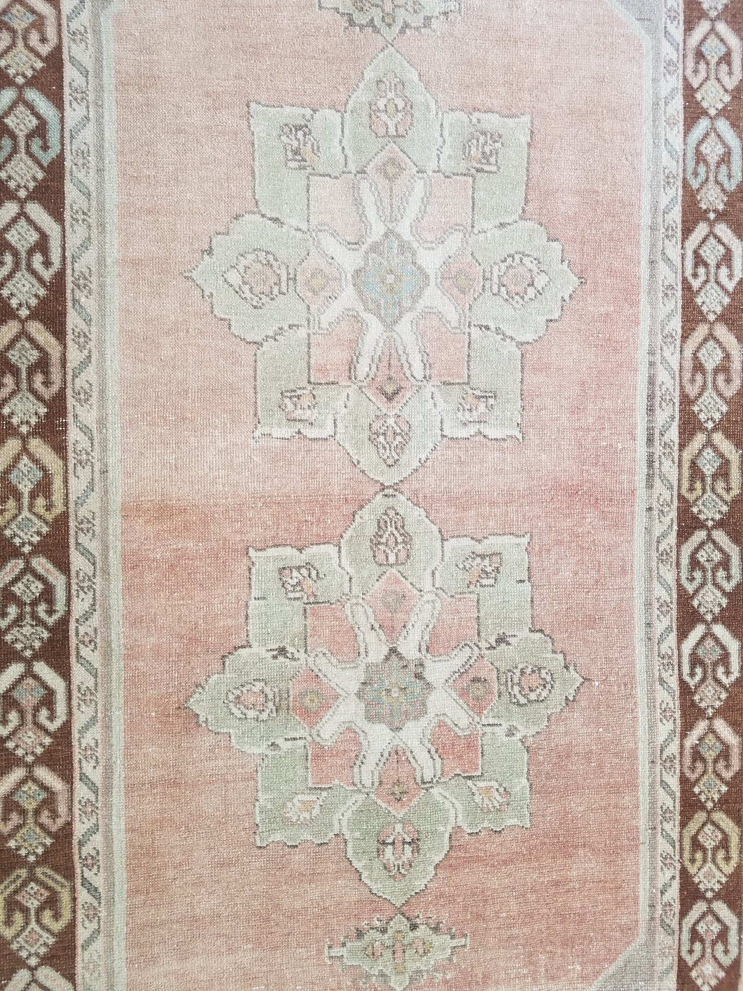 Turkish oushak rug,muted runner rug, pastel vintage wool rug,turkish handmade runner rug,rustic rug, bohemian rug 3'9x9'5 ft