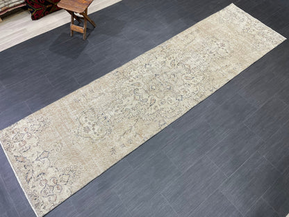 Oushak Runner Rug 2.7 x 10.2 Muted Turkish Runner Rug Vintage Neutral Runner Rug Hallway Natural Runner Rug Kitchen Runner Rug Wool Runner