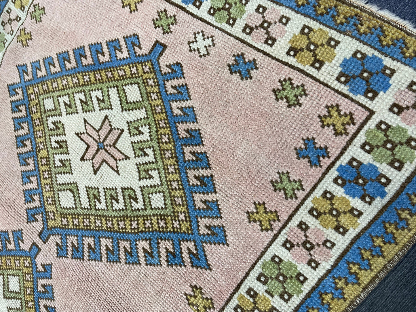 Vintage Rug, Handmade Rug, 3.3 x 4.4 Oushak Rug, Turkish Rug, Natural Wool Rug, Fun Rug, Persian Rug, Soft Wool Rug, wholesale Rug