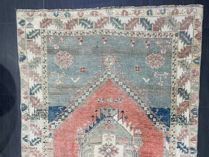 Hand Knotted Rug, Oushak Rug, Vintage 4 x 6.4 Rug Handmade Turkish Rug, Persian Rug, Vintage Rug, Wool  Antique Rug