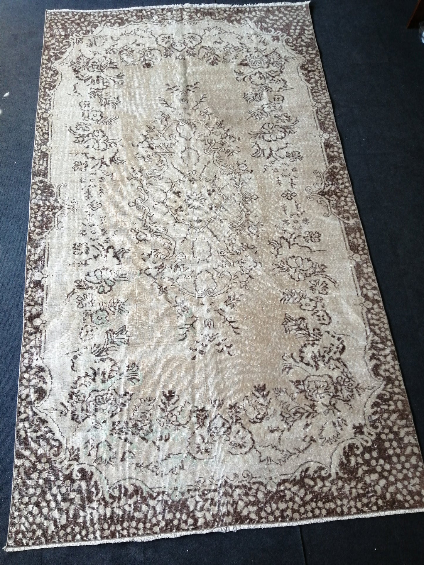 5.5 x 9.6 Muted Vintage Rugs TURKISH HAND MADE Rug Neutral Vintage Turkish Rugs  Oushak Rug Traditional Rug,  Oushak Rug,Vintage Neutral Rug