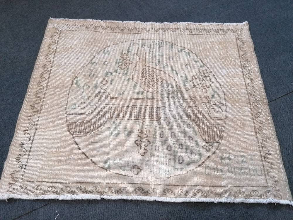 Hand made wool art peacock pilo, handcraf bird rug,vintage rug 3'3x4 feet