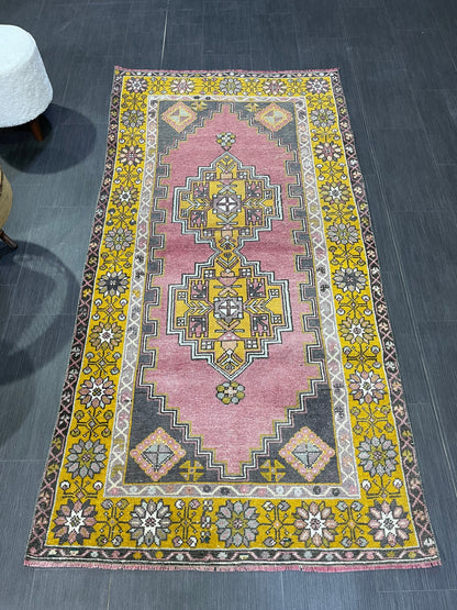 Vintage Rug, Turkish 3.7 x 7 Rug Oushak Rug, Handmade Rug, Muted Rug, Vintage Turkish Rug, Farmhouse Rug, Vintage Rug, Wool rug