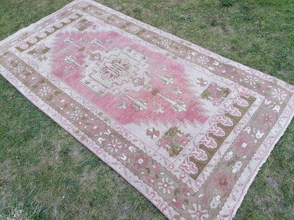 Vintage wool rug, turkısh hand made rug, oushak rug, living room rug 4x7'7