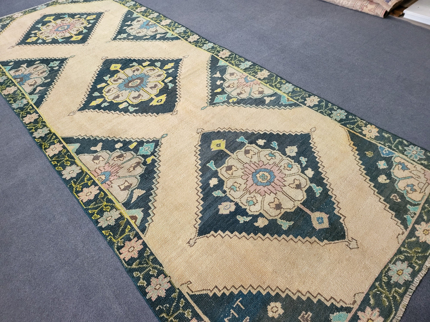 Oushak Runner Rug Turkish Runner 3.8 x 9.6 Rug, Vintage Runner Rug, Persian Hallway Runner Rug, Handmade Runner Rug Wool Anatolian Runner