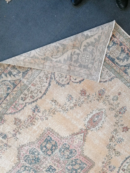 7.2 x 10.5 Oushak rug, vintage turkish rug, handmade rug, vintage anatolian rug