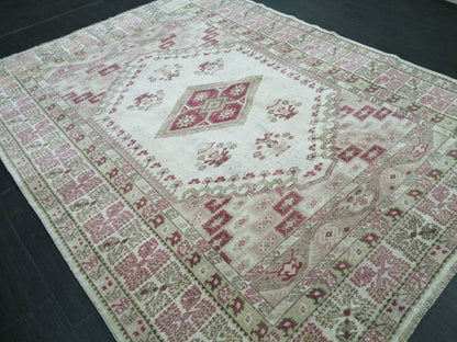 WOOL RUG Turkish Area Rug 5.3 x 7 Pink Vintage Rug Fan Hand Made Cute Oushak Rug Persian Muted Rug Earth Tones Rug Wool Pile Rug Rustic Rug