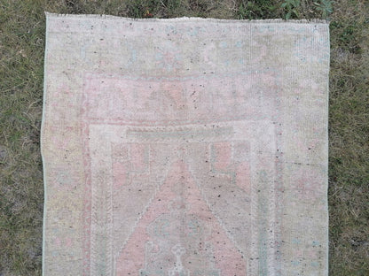 Runner rug, vintage anatolian runner, hallway runner rug, wool hand made rug 6'7x2'8 feet