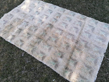 Shaggy rug, organic wool long pile 4'9x8  unique hand made bed rug, bohemian traditional