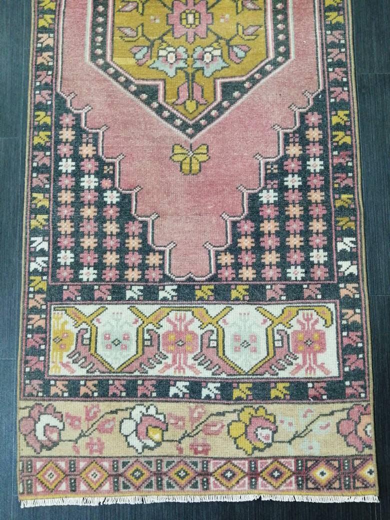 Pink Oriental Runner 2.4 x 8.7 Runner Hand Made TURKISH Runner Vintage Runner Muted Vintage Persian Muted Runner Rug Excellent Condition Rug