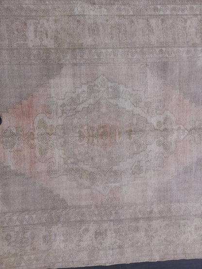 MUTED Handmade Rug 5.2 x 7.8 Vintage Turkish  Rug, Soft wool Rug NATURAL Wool Rug, Living Room Rug, Oushak Rug, Hand Knotted Rug Kitchen Rug