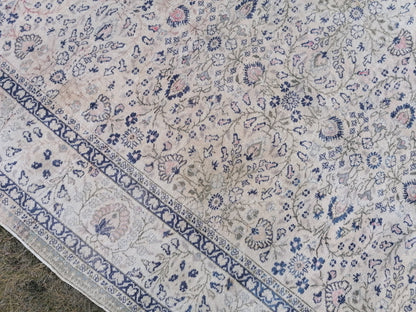 7.8 x 10.10 Vintage turkısh rug, vintage oushak rug, wool anatolian rug