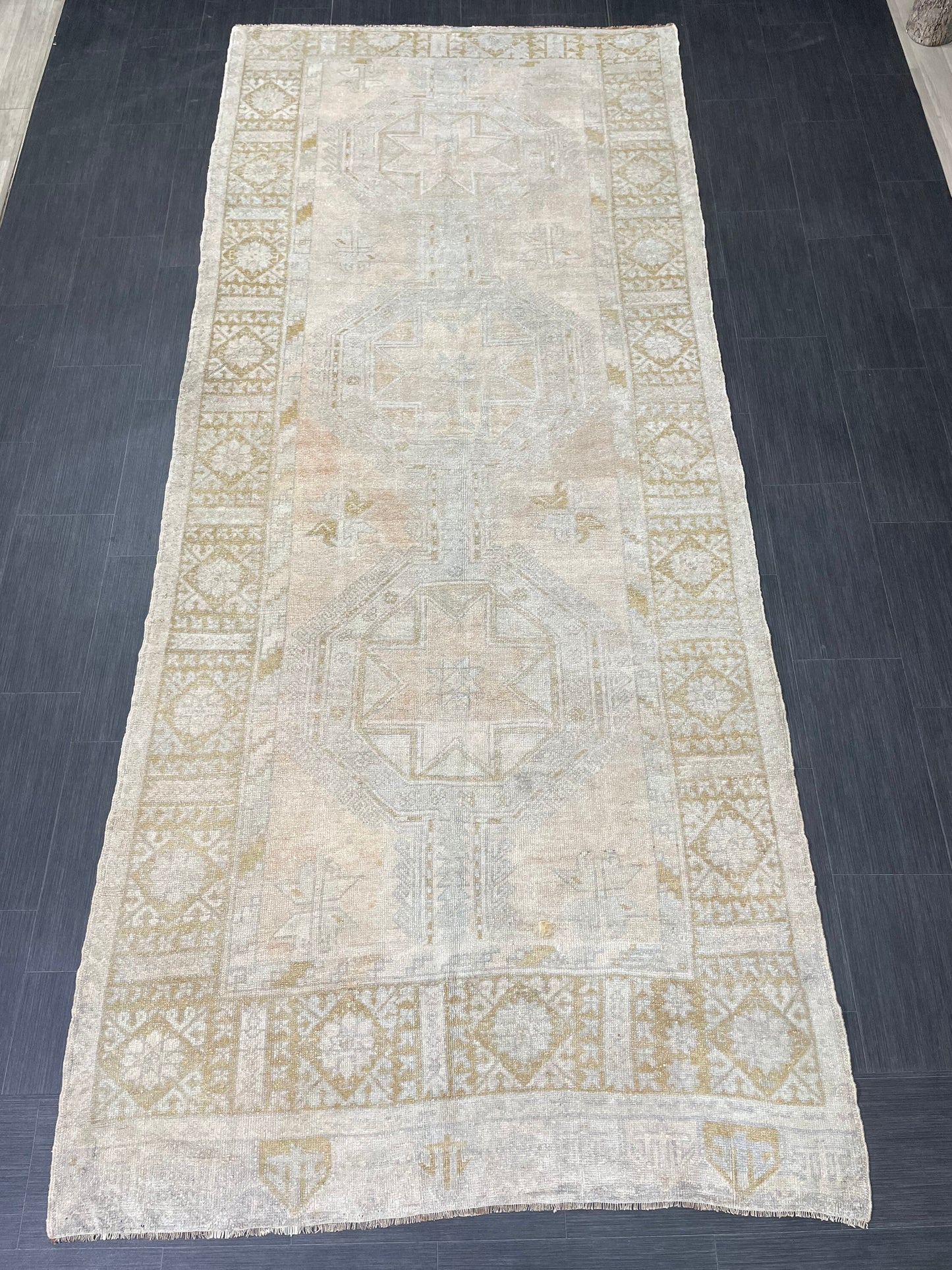 Muted Oushak Runner Rug 5 x 11.5 Vintage Turkish Runner Rug Vintage Runner Rug Hallway Runner Rug Kitchen Runner Rug Wool Runner Rug