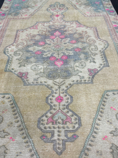 Wool Oushak Rug Vintage 4.5 x 7 Rug Muted Vintage Runner Rug Wool Oriental Rug Hand Made Rugs Vintage Turkish Rug Muted Persian Wool Rug