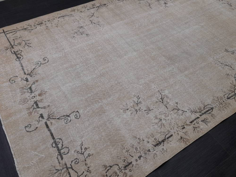 Neutral Oriental Rug TURKISH Rug 6.5 x 9.7 Distressed Vintage Antique Rug Vintage Wool Distressed Rug Neutral Hand Made Rug