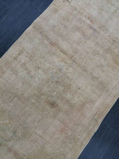 Muted Oushak Runner 2.7 x 9.8 Rug Turkish Runner Rug Faded Vintage Runner Rug Hallway Runner Rug Neutral Kitchen Runner Rug Wool Runner Rug