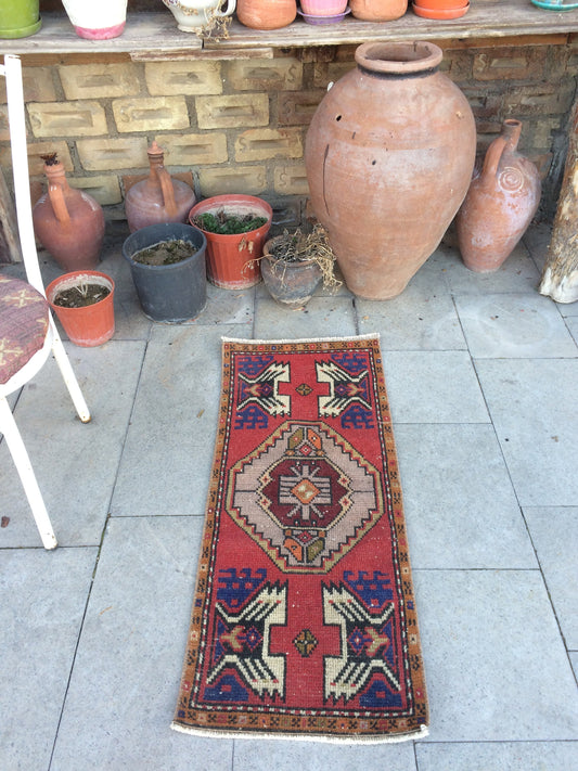 Vintage SMALL AREA TURKISH  Rug,Bohemian Rug,Turkish Rug,Antique Rug,Oushak antique Rug,Hand woven Rug,Weaving Rug,Ethnic Rug,Kitchen Rug