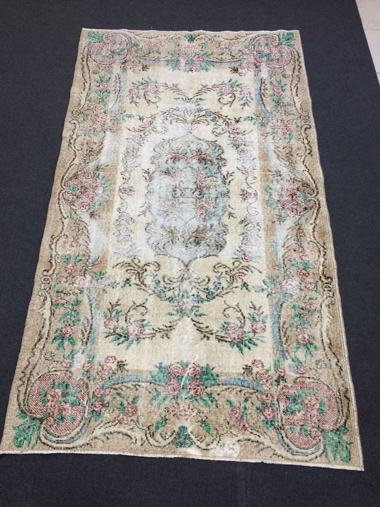 Vintage Rug Hand Made Oushak Rug Distressed  Rug Wool Turkish Rugs