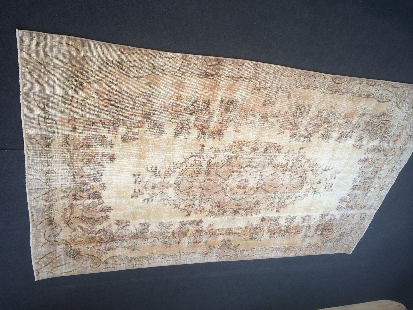 9 x 5.6 muted Rug, Faded Rug,Vintage Big Area Rug,Antique Rug,Oushak antique Rug,Hand woven Rug, 6 by 9 Muted Rug,Ethnic Rug,Kitchen Rug