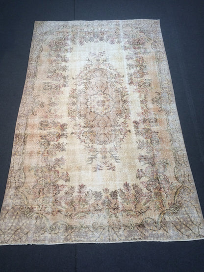 9 x 5.6 muted Rug, Faded Rug,Vintage Big Area Rug,Antique Rug,Oushak antique Rug,Hand woven Rug, 6 by 9 Muted Rug,Ethnic Rug,Kitchen Rug