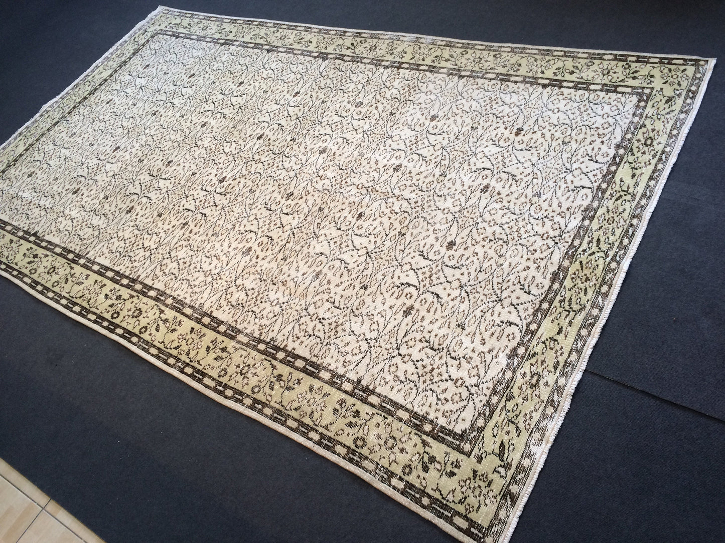 9.6 X 6 Green Flowers motifs Rug, Wool   Oushak Rug, Oushak Rug, Turkish Oushak Rug 6 by 10 Muted Rug