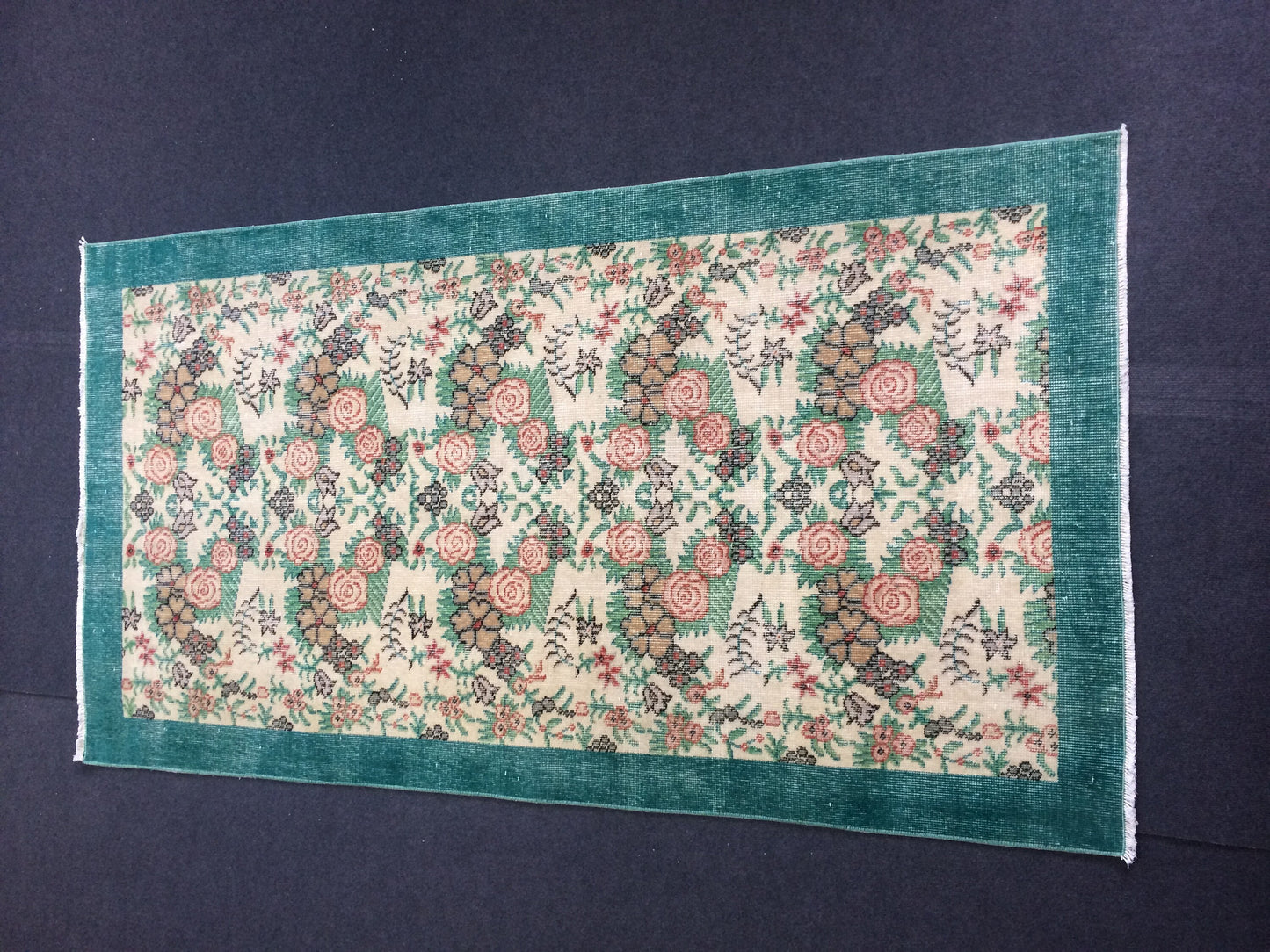 Vintage Green Turkish Floral Oushak Rug,Turkish Rug,Antique Rug,Oushak antique Rug,Hand woven Rug,Weaving Rug,Ethnic Rug,Kitchen Rug