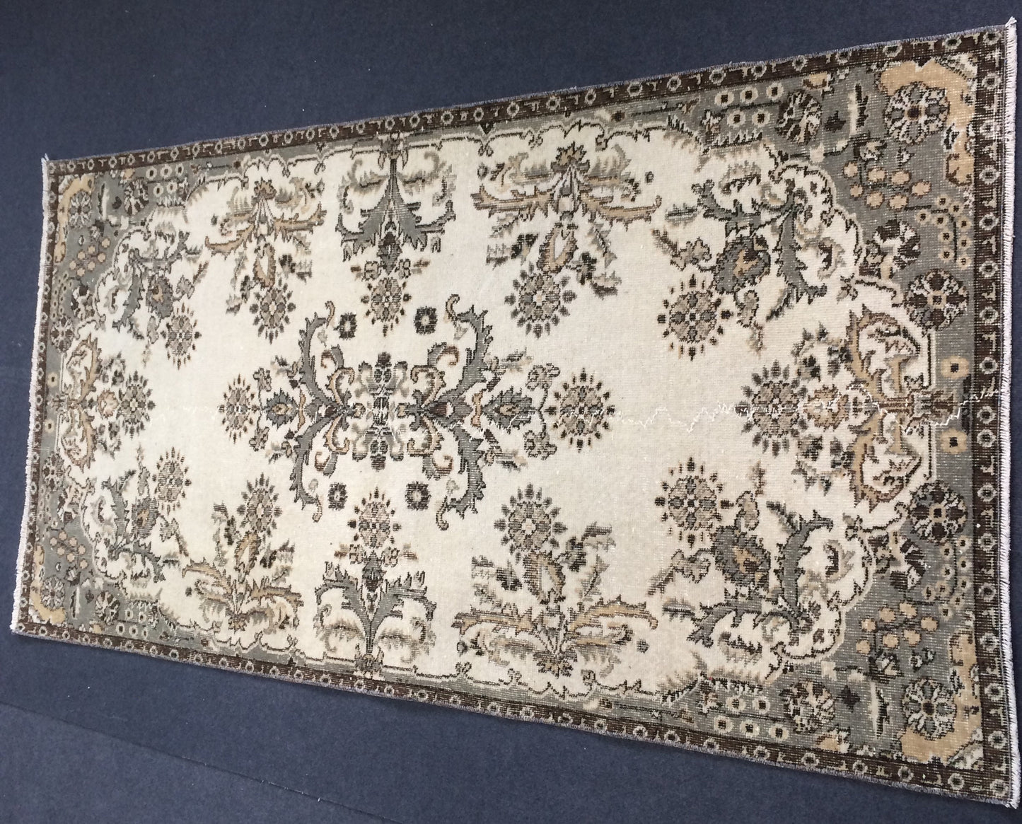 French Inspired Fleur-de-lis  Motif Minimalist Rug,Bohemian Rug,Big Area Rug,Antique Rug,Oushak antique Rug,Hand woven Rug,Weaving Rug