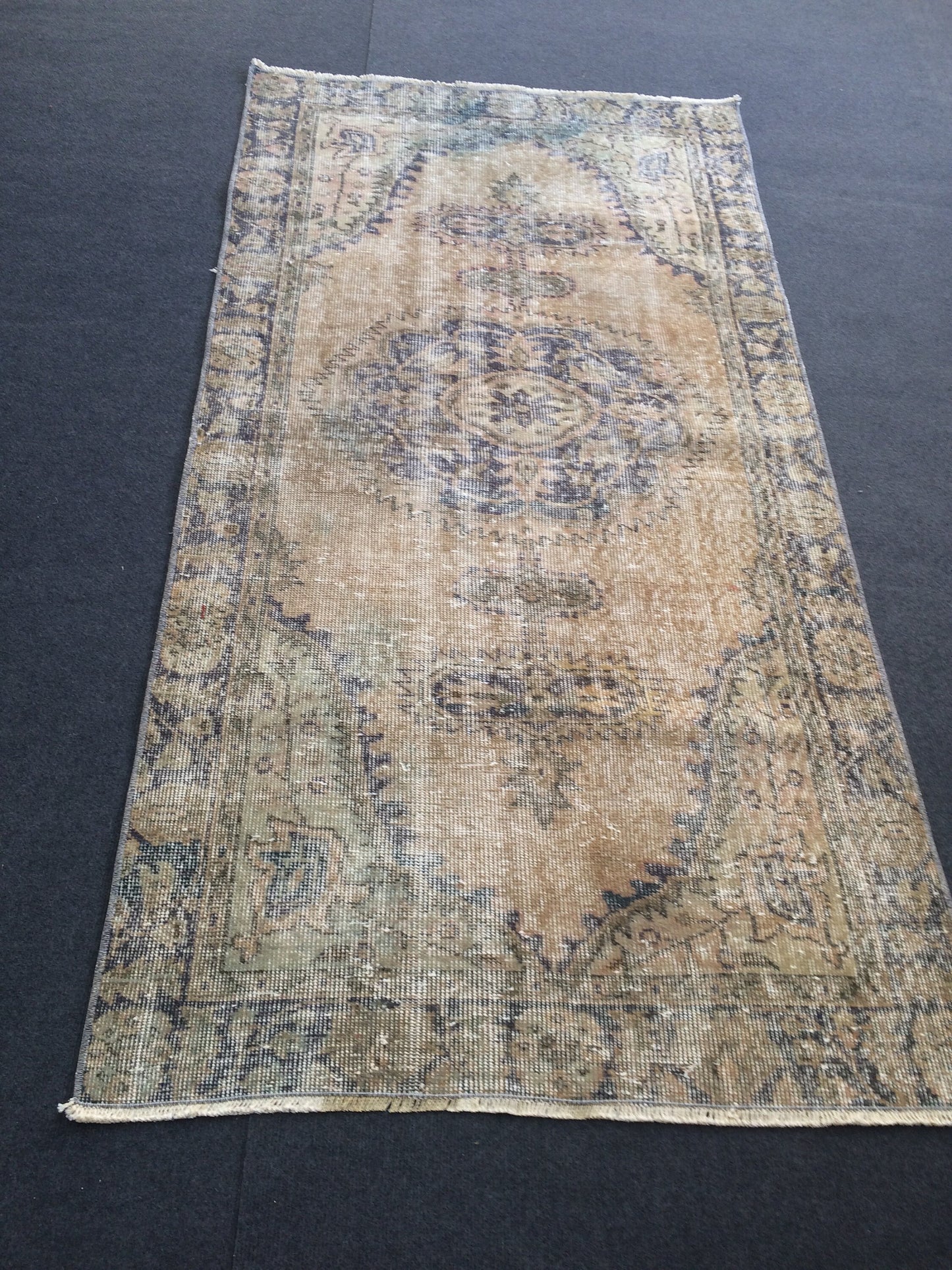 Vintage  Rug Turkish  Rug, Rusric Rug, Oushak Rug, Hand Made Rug, eclectic rug,