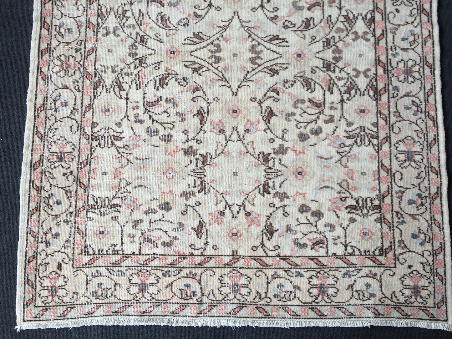4 x 7 Vintage  Turkish Rugs Muted Vintage Oushak Rugs  Turkish  Rug, Boho Rug, Oushak Rug, Wool Rugs, Shabbychic Rug, Farmhouse Rugs