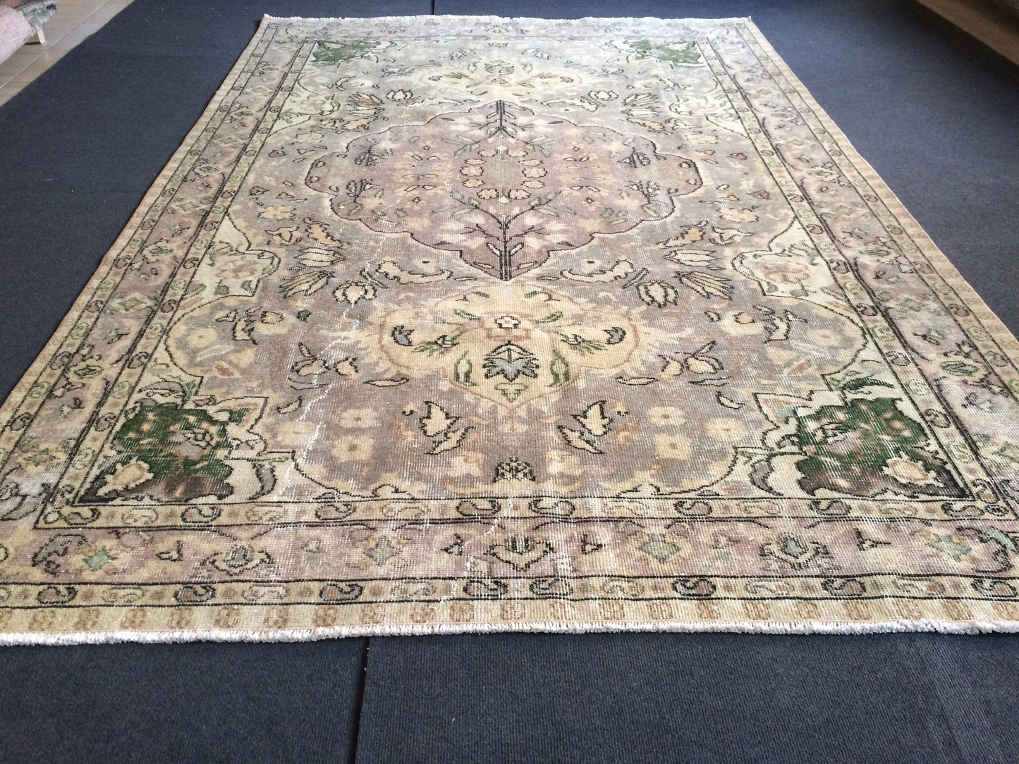 6 x 9.5 Vintage Rug, Vintage Turkish Rug, Living Room Turkish Rug, Oushak Rug, Oriental Rug