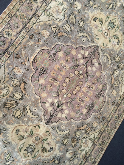 6 x 9.5 Vintage Rug, Vintage Turkish Rug, Living Room Turkish Rug, Oushak Rug, Oriental Rug