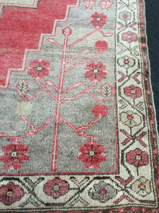 Vintage living room rug , TURKISH HAND MADE Rug Oushak rug , Ethnic Rug, Muted Color Rug, Vintage Oushak Rug, Wool Rug, Vintage Turkish Rugs