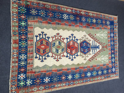 Persian Rug, Vintage  Rug, Oushak  Rug, Turkish Rugs,Turkish Wool rug 6.4 x 4.2 ft