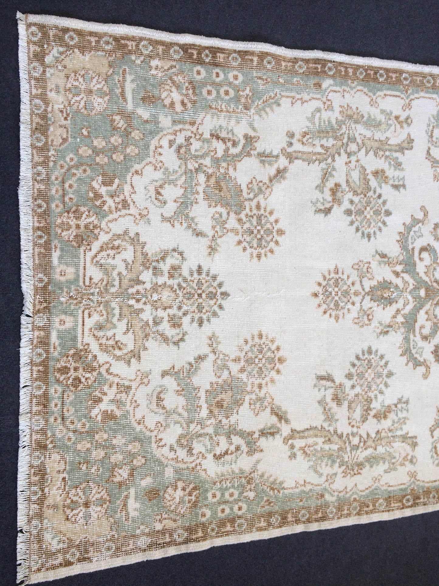 Persian Rug, Hand Made Rug, Oushak Rug,  Turkish Rug, Farmhouse Rug, Vintage Rug, Wool rug