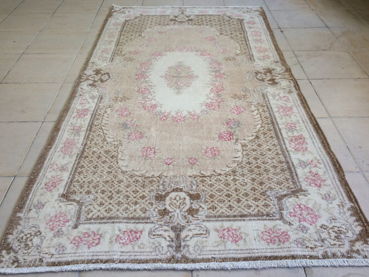 Vintage Rugs, Eclectic Rug, Shabbychic Rug, Rustic Rug, Vintage Rug Runner, Vintage Turkish Rug, Farmhouse Rug, Vintage Rug,Vintage 7x4 rugs