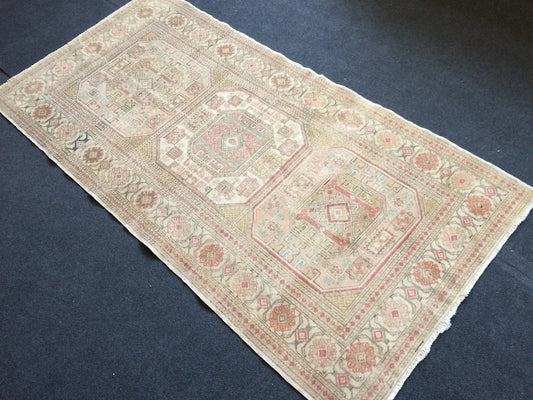 Turkish Rug Vintage Rug Pastel colors Oushak Rug Hand Made Muted Rug Distressed Colors Rug Earth Tones Rug Low Wool Pile Rug Rustic Rug