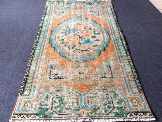2.8 x 5 Turkish Rug Vintage Rug Pastel colors Oushak Rug Hand Made Rug Distressed Colors Rug Earth Tones Rug Low Wool Pile Rug Bohemian Rug