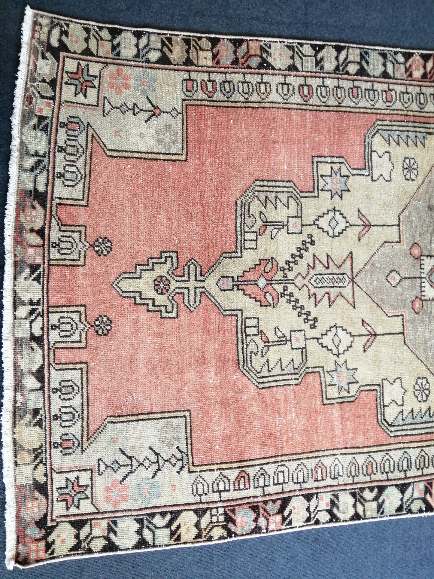 4.5 x 8 Vintage Rug TURKISH Hand Knotted Rug Vintage Turkish Rug Oushak Rug Handmade Turkish Oushak Rug, Vintage Persian Rug, Wool Rug