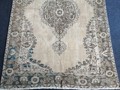 5.3 x 8 TURKISH Muted Rug Vintage  Rug Vintage Persian Rug Wool Oushak Rug Hand Made Rugs Vintage Turkish Rug